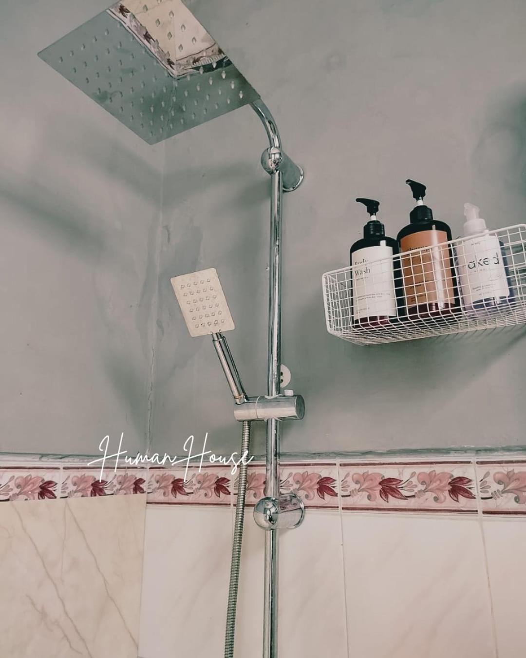 Bed and Breakfast Human House Surabaja Zewnętrze zdjęcie